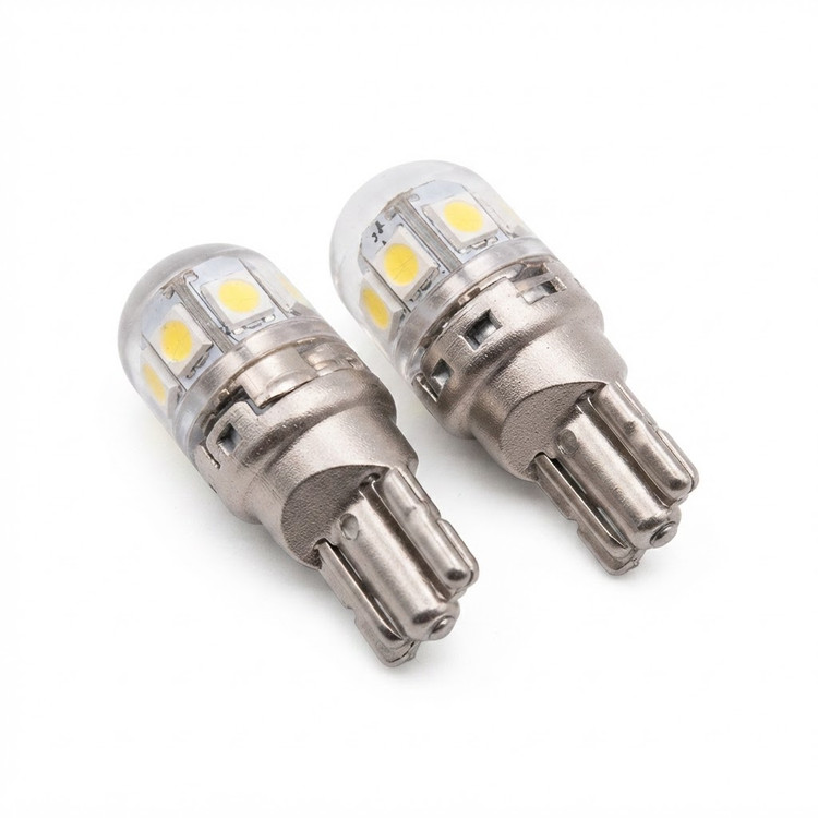لامپ SMD 9 پرمیوم با برد T10 و سیستم خطاگیر (CANBUS)
